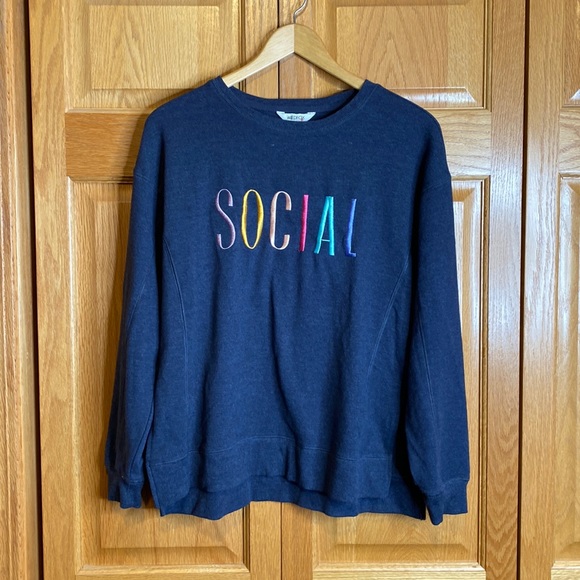 Wildfox “Social” blue side split sweatshirt womens size small. new without tags - Picture 2 of 8